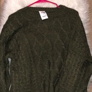 Long Sleeve Green Sweater